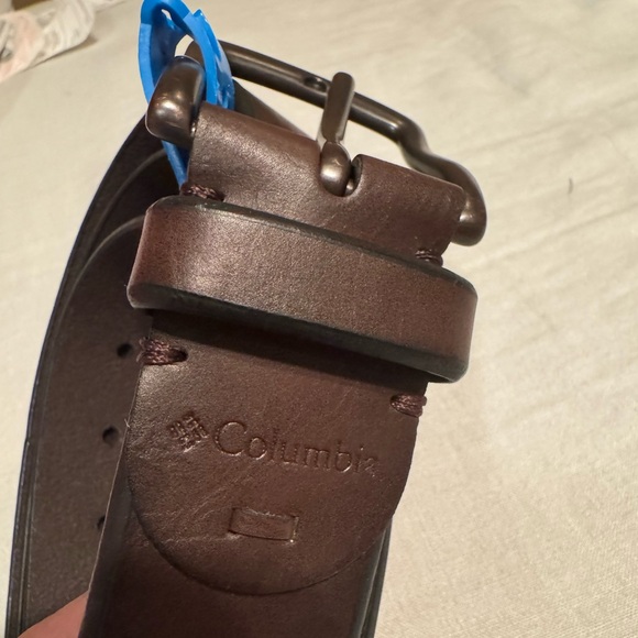 NWT Columbia Brown Leather Belt